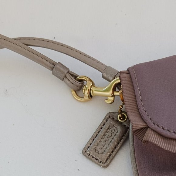 Coach Amanda Satin Wristlet/Clutch Bag 43402 - Picture 5 of 9